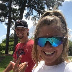 Meet your Posher, Tom